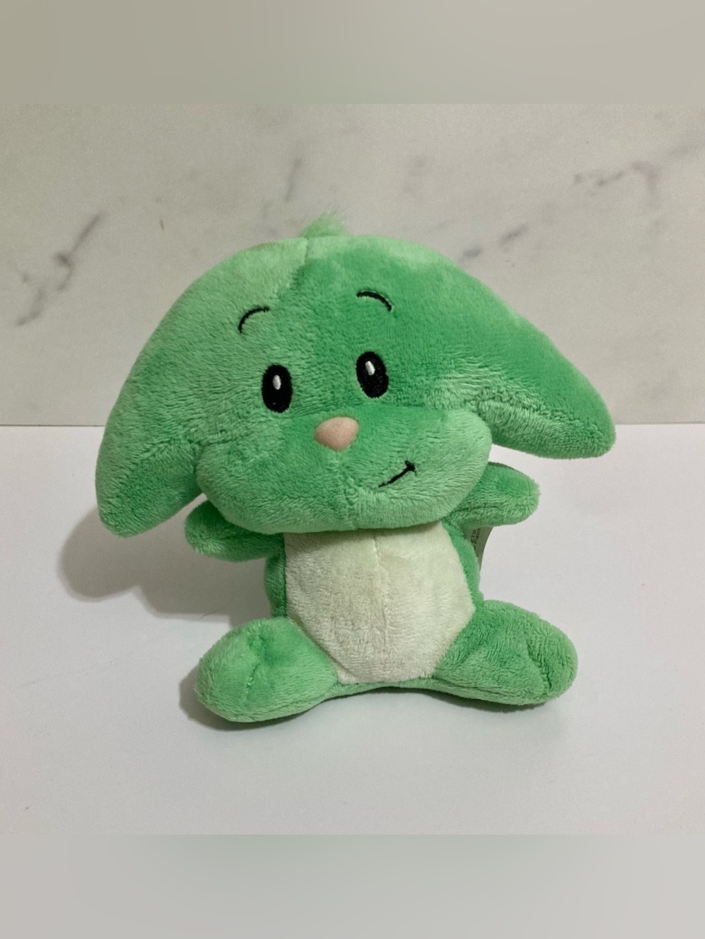 Neopets green Kacheek 2008 plush